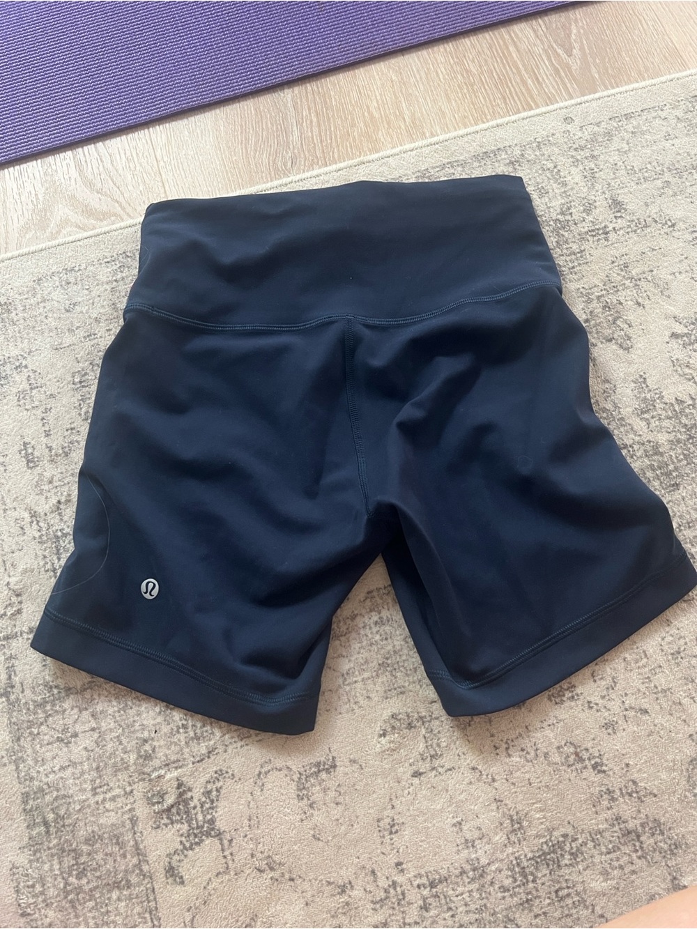 Lululemon Women's High-Rise Navy Athletic Shorts 6”